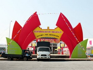 Vietnam-China Trade Fair opens